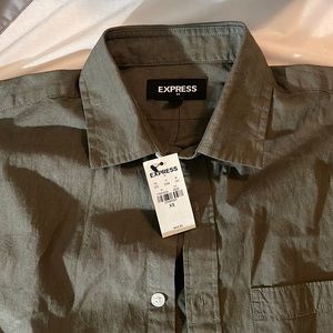 Mens short sleeve button up, XS new with tags